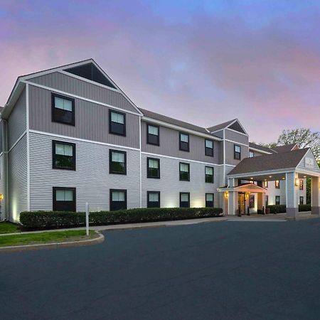 Holiday Inn Express South Burlington - Downtown By Ihg Exterior photo