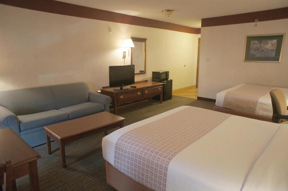 Holiday Inn Express South Burlington - Downtown By Ihg Exterior photo