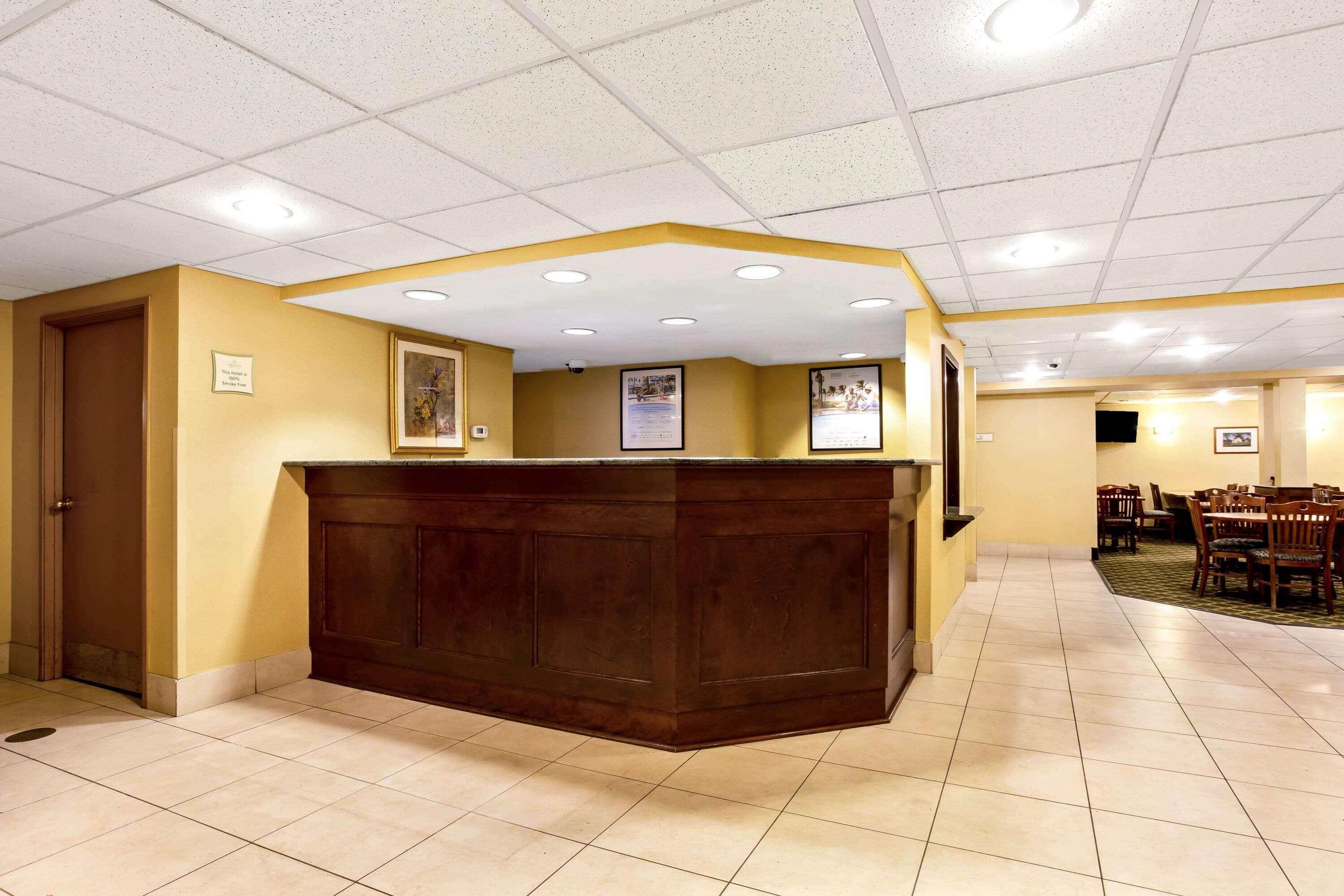 Holiday Inn Express South Burlington - Downtown By Ihg Exterior photo