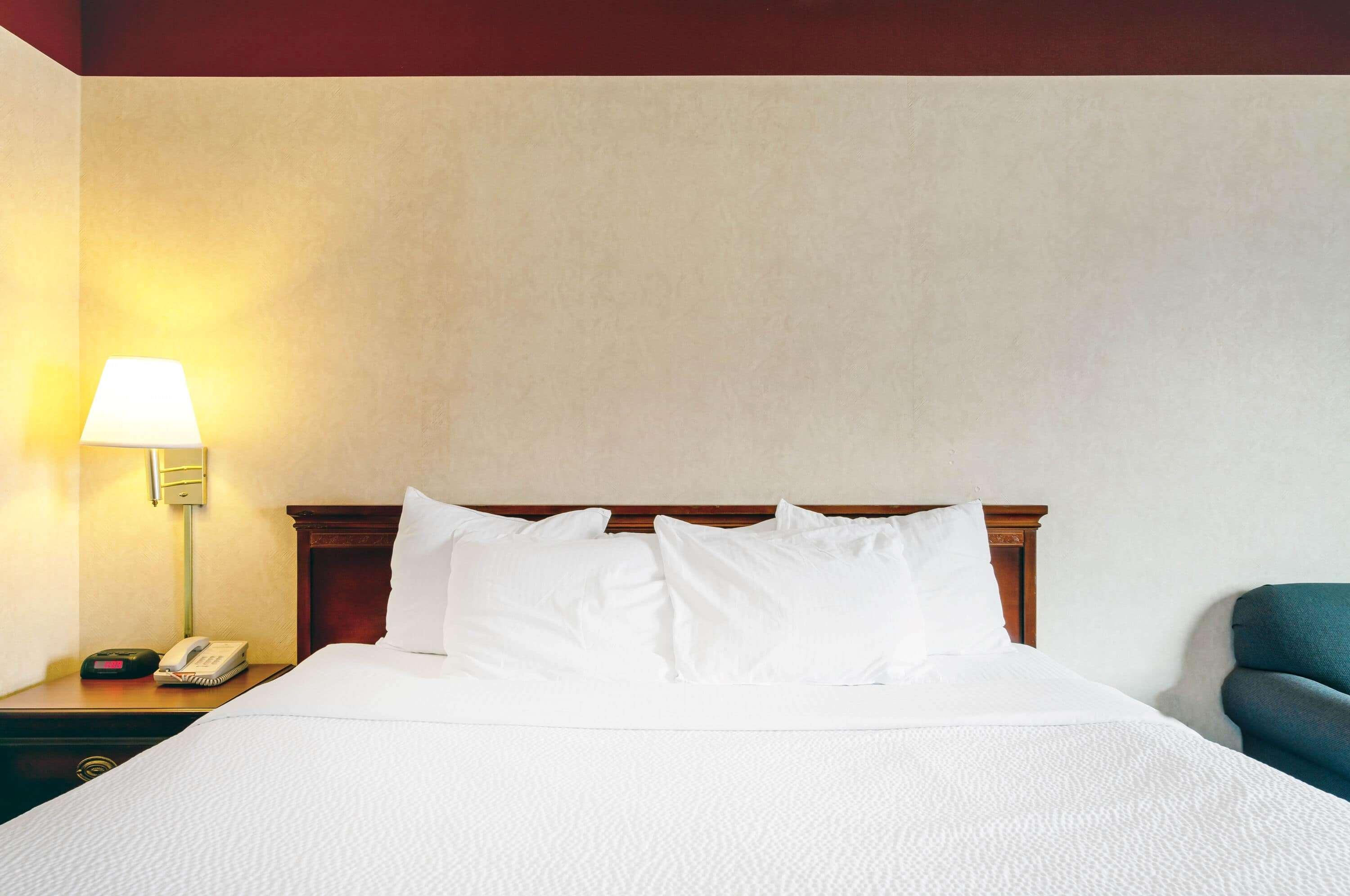 Holiday Inn Express South Burlington - Downtown By Ihg Exterior photo