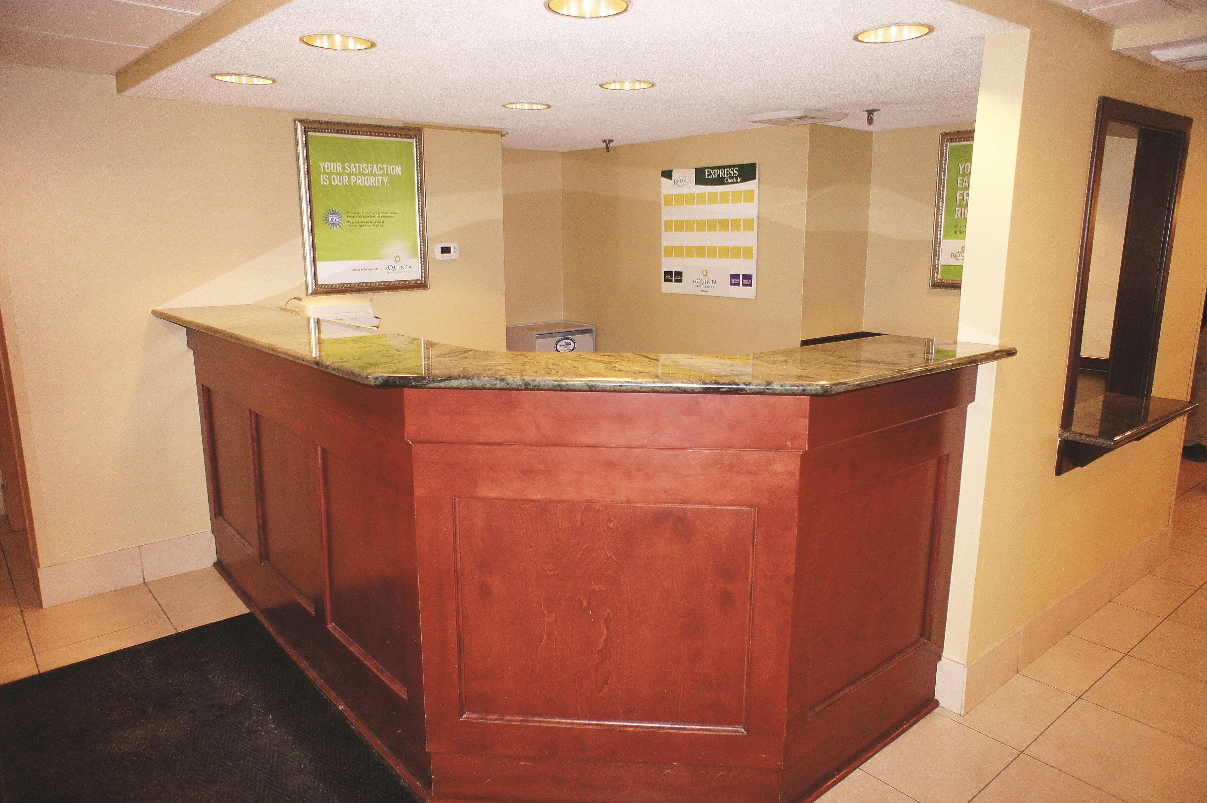 Holiday Inn Express South Burlington - Downtown By Ihg Exterior photo