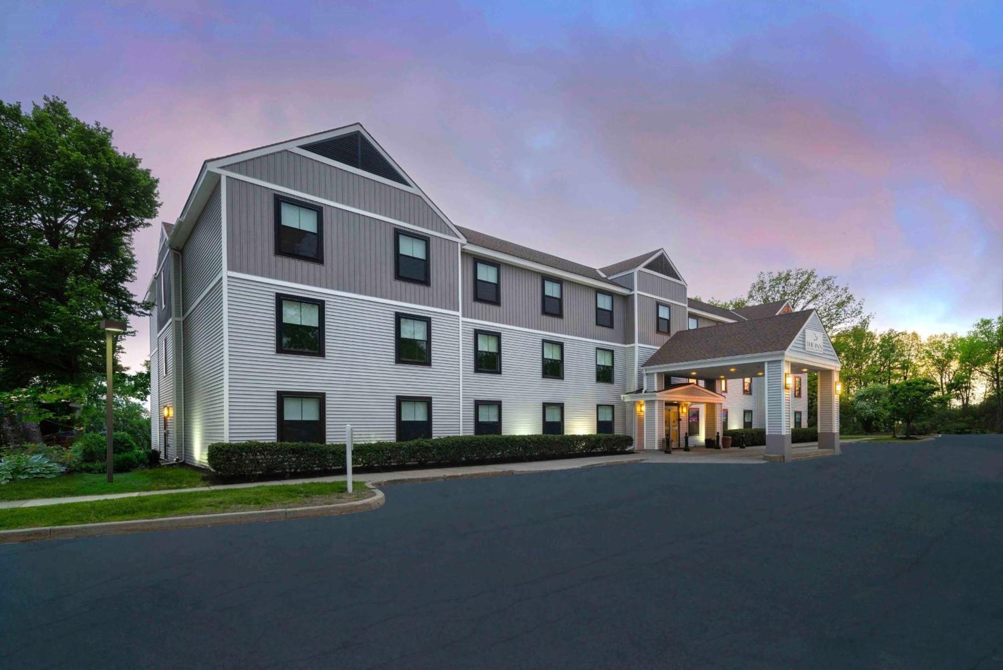 Holiday Inn Express South Burlington - Downtown By Ihg Exterior photo
