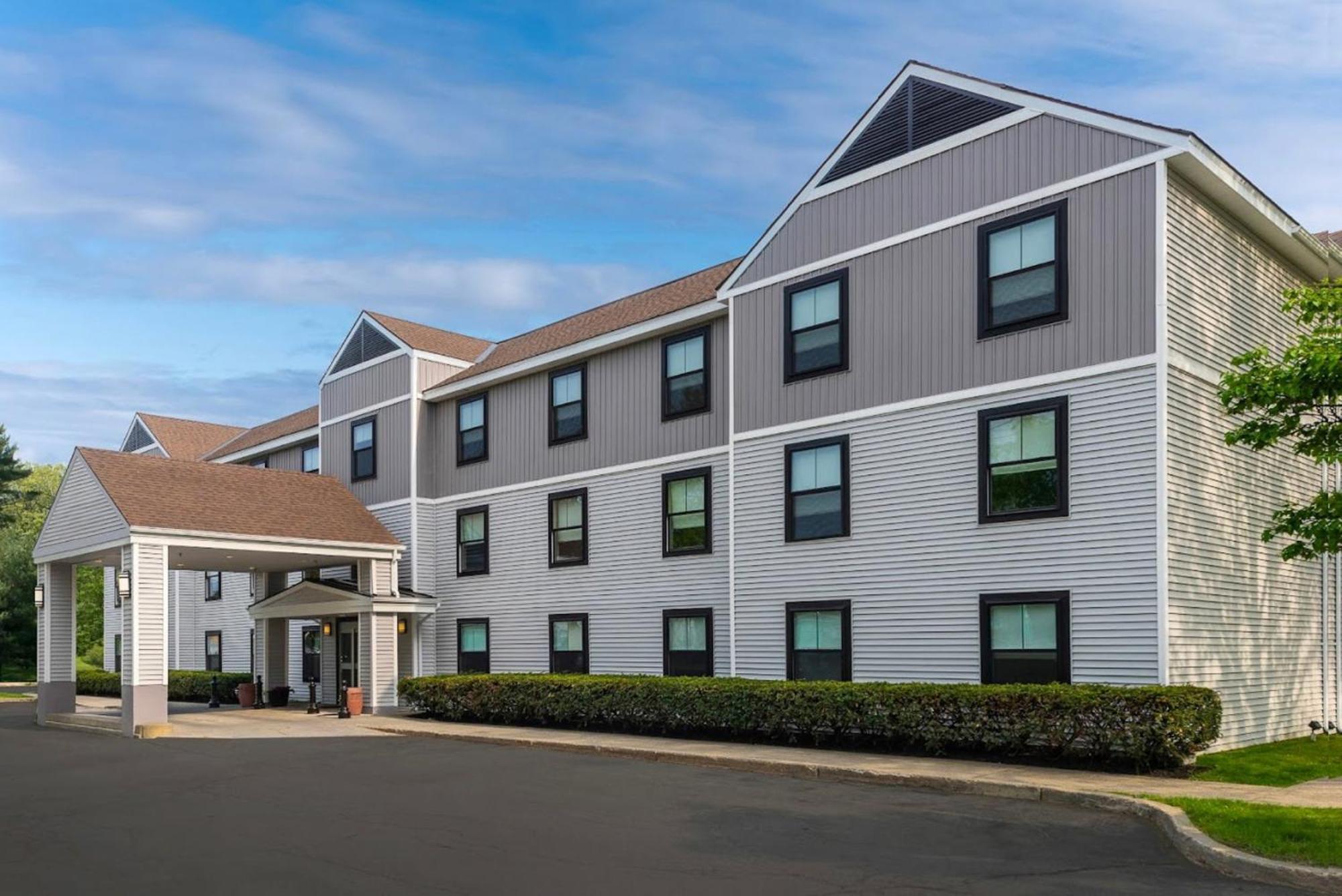 Holiday Inn Express South Burlington - Downtown By Ihg Exterior photo